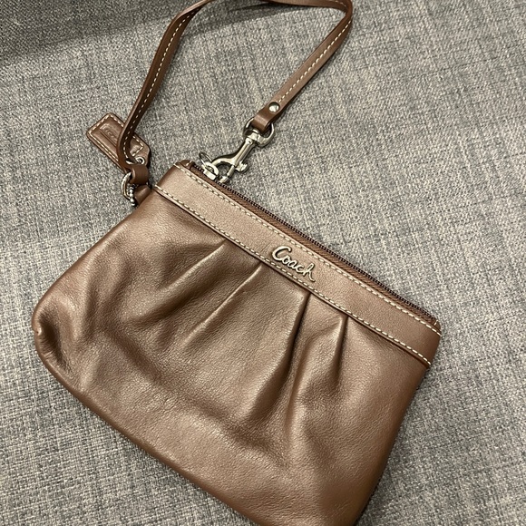 Coach Leather Wristlet - Picture 1 of 1